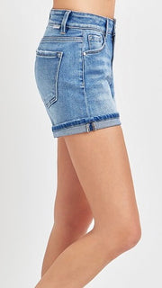 Mid Rise Cuffed Hem Stretch Shorts