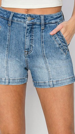 High Rise Seam Front Stretch Shorts