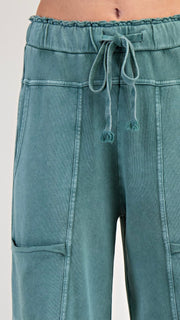 Rolled Edge Cargo Wide Leg Pants