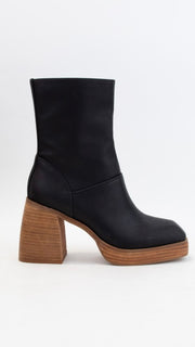 Platform Chunky Toe Ankle Boots