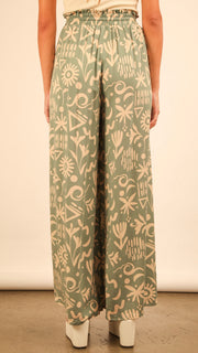 Ruffle Waist Wide Leg Pants w/Pckts