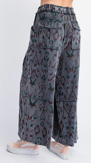 Patterned Cargo Pkt Wide Leg Knit Pants