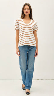 Step Hem V-Neck Stripe Tee