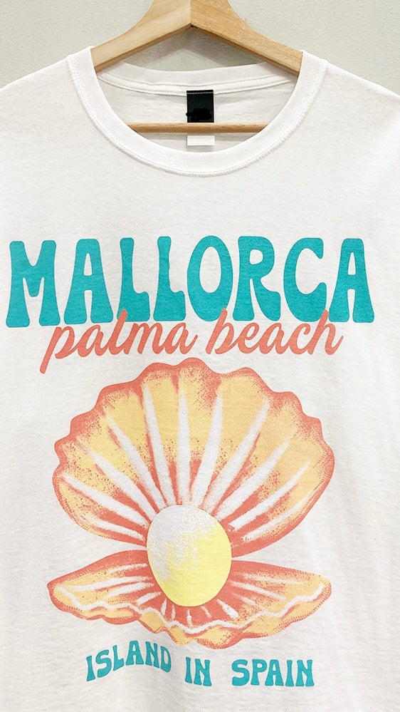 Mallorca Seashell Graphic Tee