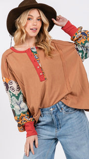 Colorblock Print Sleeve Knit Top