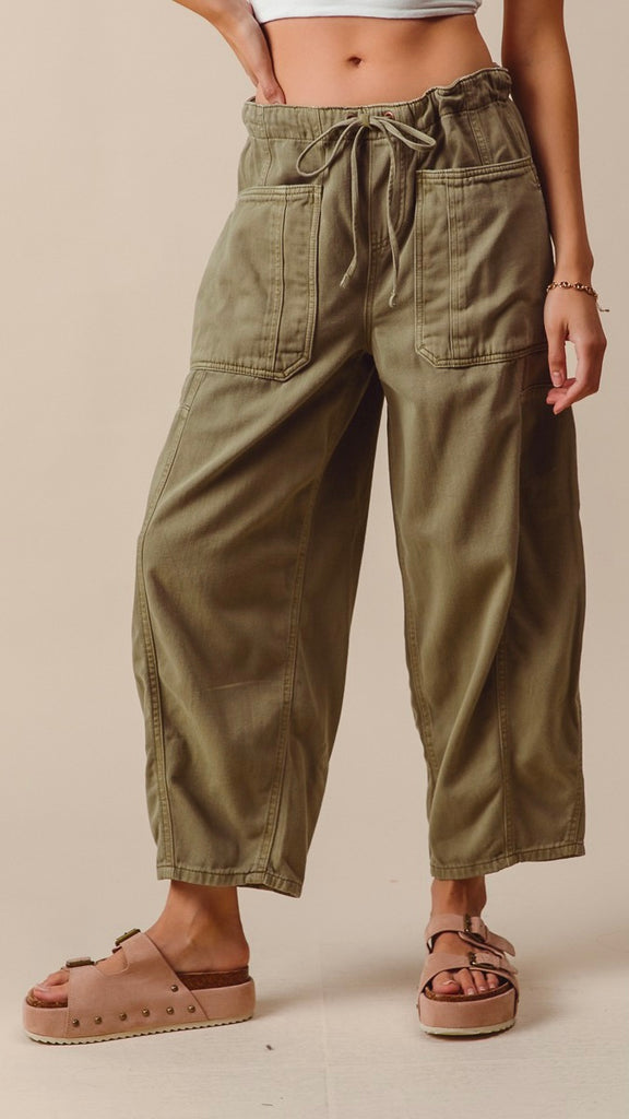 Mid-Rise Slouch Patch Pocket Pants