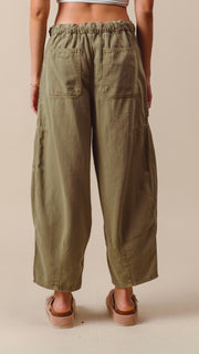 Mid-Rise Slouch Patch Pocket Pants