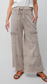 Mineral Terry Rolled Cargo Wide Leg Pants 10/23