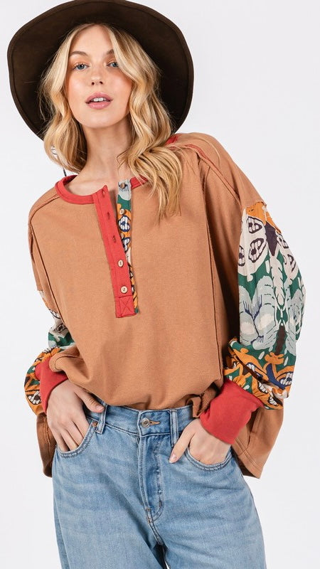 Colorblock Print Sleeve Knit Top