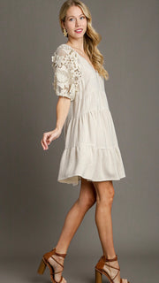 3D Crochet Floral Puff Slv Linen Dress 2