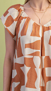 Simple Geo Print Flutter Slv Top