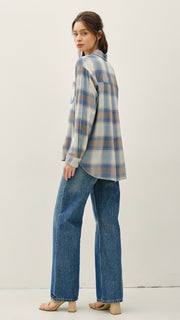 Lt Wt Plaid Button Down Top