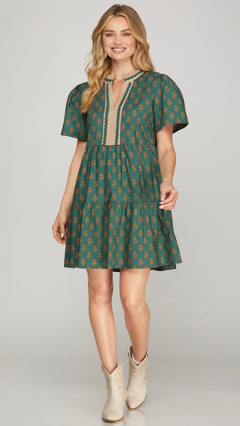 Single Flower Tiered Dress w/Pockets