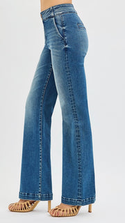 Slash Pocket Stretch Bootcut Jean
