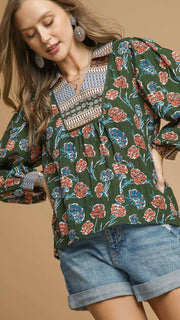 Floral Contrast Bib Bubble Slv Top