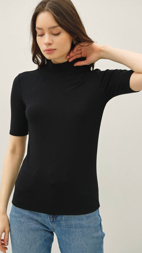 Mock Neck Stretch Knit S/S Top
