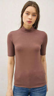 Mock Neck Stretch Knit S/S Top
