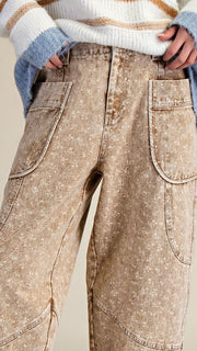 Mineral Wash Floral Patch Pkt Pants