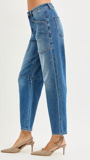 Mid Rise Patch Pkt Barrel Jean