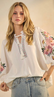 Embroidered 3/4 Bubble Slv Top