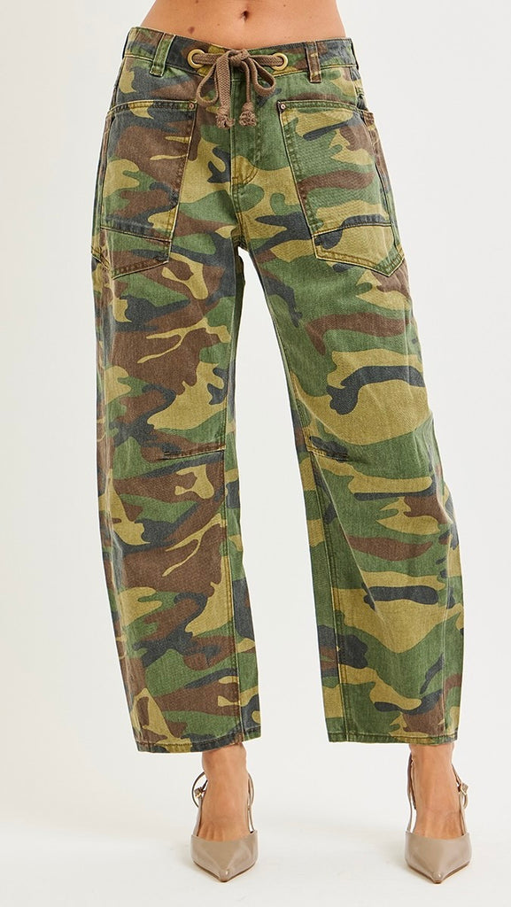 Camo Crop Cotton Barrel Jeans