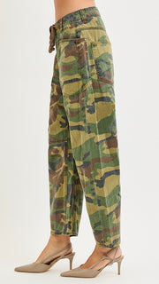 Camo Crop Cotton Barrel Jeans