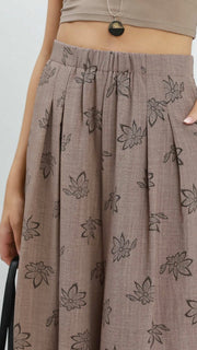 Single Floral Wide Leg Pants w/Pockets
