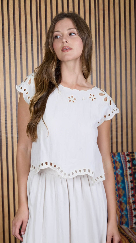 Big Eyelet Cap Sleeve Top