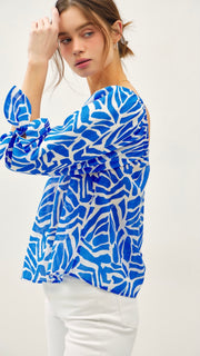 Bold Print 3/4 Puff Sleeve Top