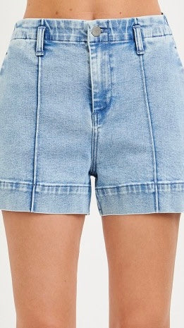 Seam Front Slash Pkt Stretch Shorts