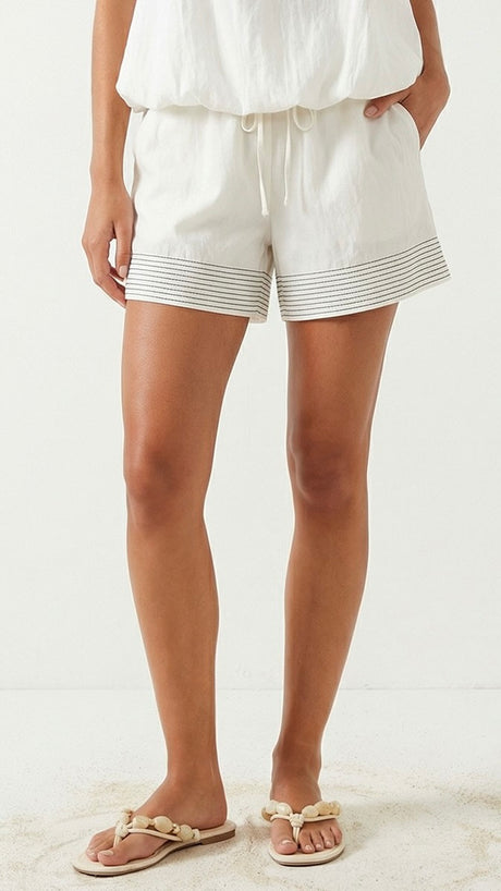 Stitched Hem Detail Shorts w/Pockets