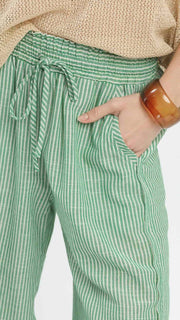 Pinstripe Wide Leg Pants w/Pockets